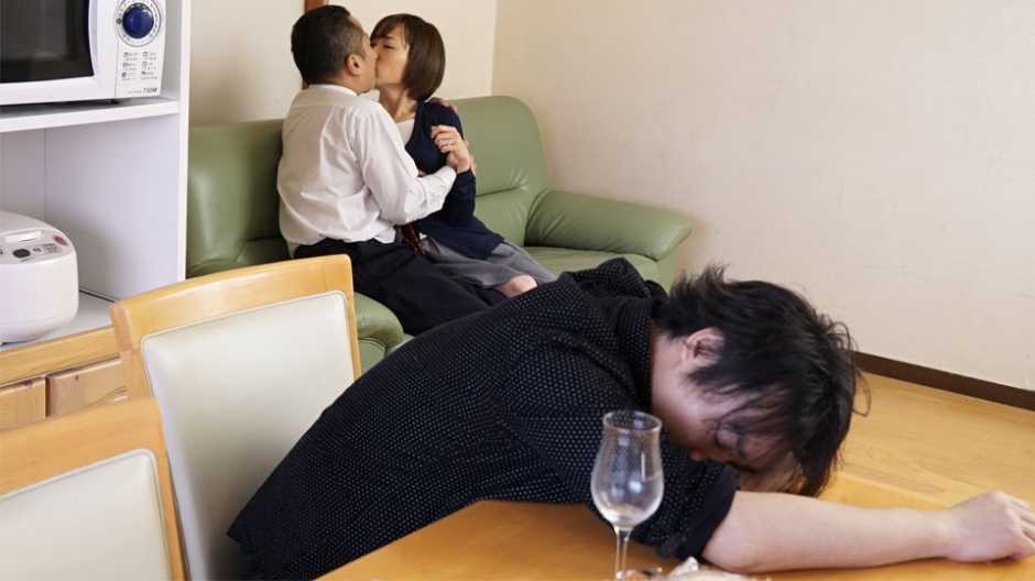 Megu Memezawa Cheating Wife Megu Memezawa Gets Fucked By An Old Friend JapanHDV